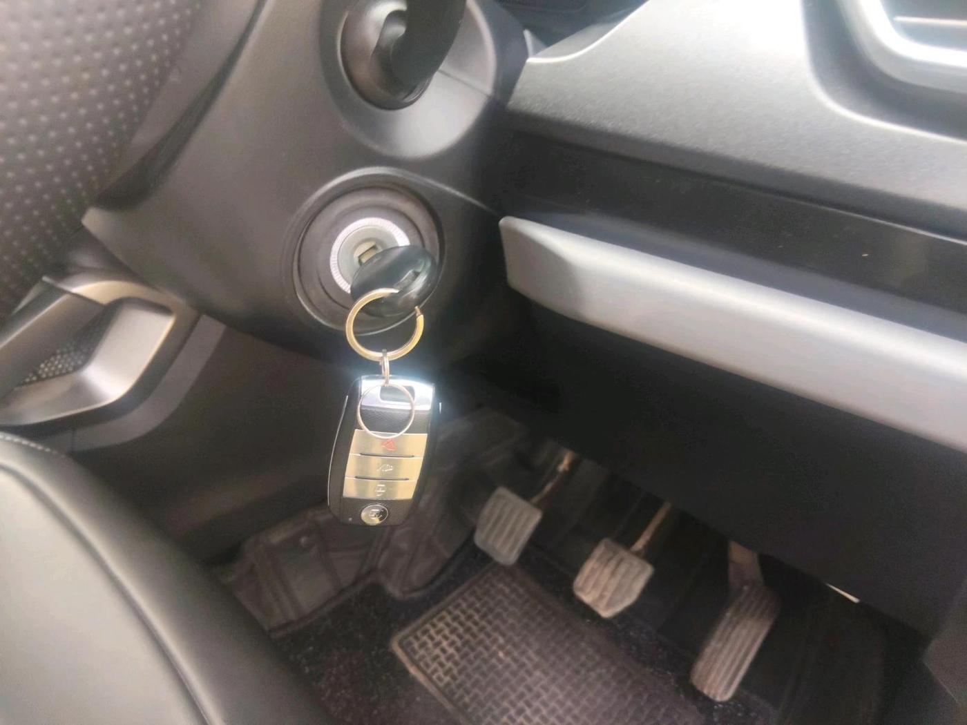 2024 Tata Harrier SMART (O), Diesel, Manual, 9,746 km, interior