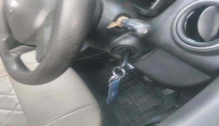 2017 Renault Kwid RXL, Petrol, Manual, 1,50,080 km, interior