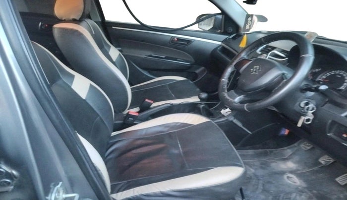 2016 Maruti Swift LXI (O), Petrol, Manual, 1,23,171 km, interior
