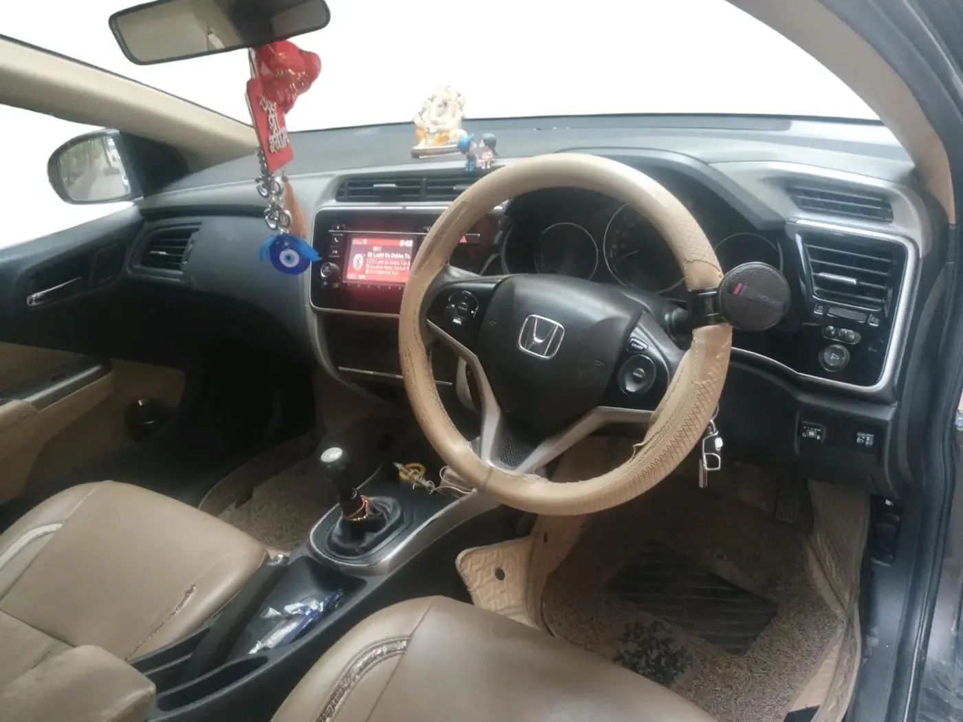 2016 Honda City 1.5L I-VTEC V MT, CNG, Manual, 1,19,253 km, interior