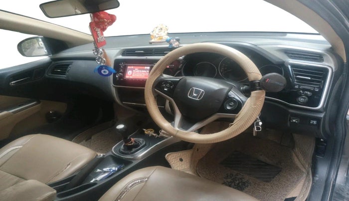 2016 Honda City 1.5L I-VTEC V MT, CNG, Manual, 1,19,253 km, interior