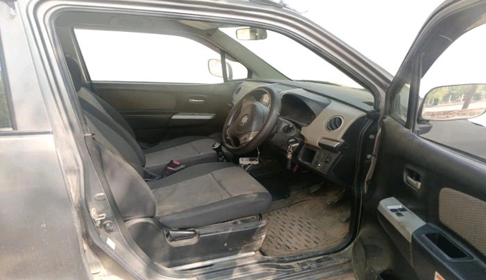 2016 Maruti Wagon R 1.0 LXI CNG, CNG, Manual, 67,983 km, interior