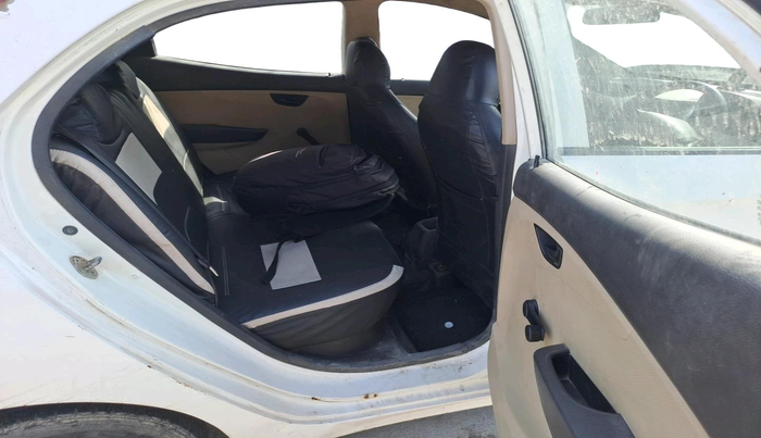 2016 Hyundai Eon ERA +, Petrol, Manual, 57,401 km, interior