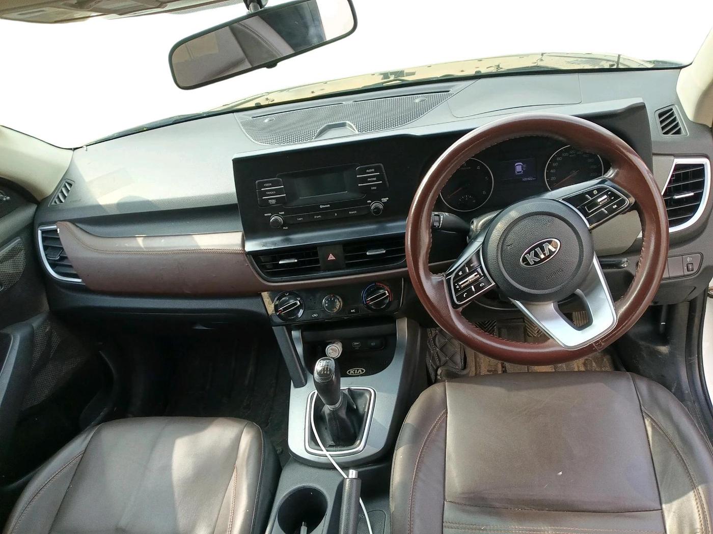 2021 KIA SELTOS HTE 1.5 DIESEL, Diesel, Manual, 1,05,922 km, interior