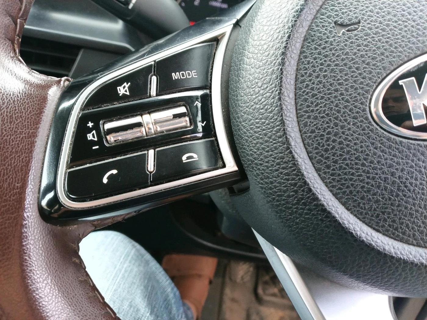 2021 KIA SELTOS HTE 1.5 DIESEL, Diesel, Manual, 1,05,922 km, interior