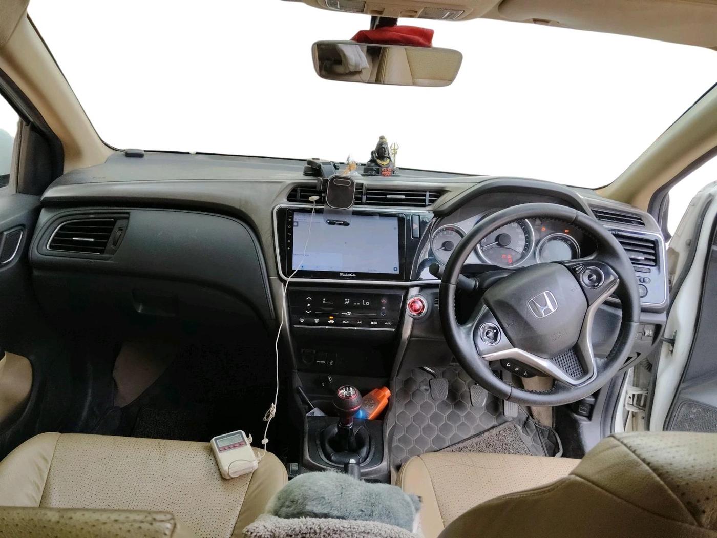 2017 Honda City 1.5L I-VTEC VX, Petrol, Manual, 94,694 km, interior