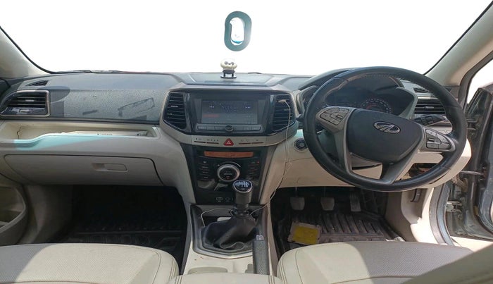 2019 Mahindra XUV300 W8 (O) 1.5 DIESEL, Diesel, Manual, 1,57,947 km, interior