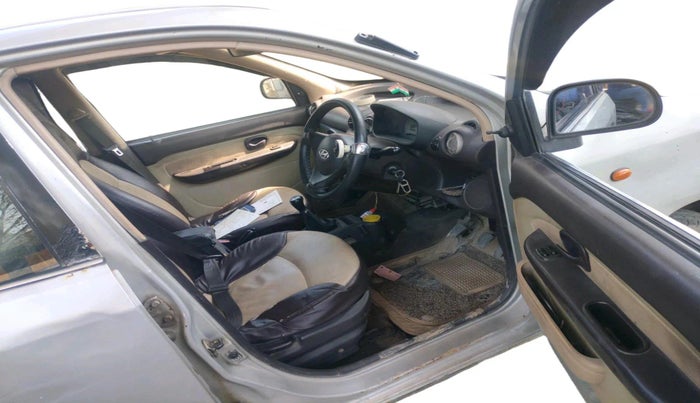 2012 Hyundai Santro Xing GL PLUS, CNG, Manual, 1,79,372 km, interior