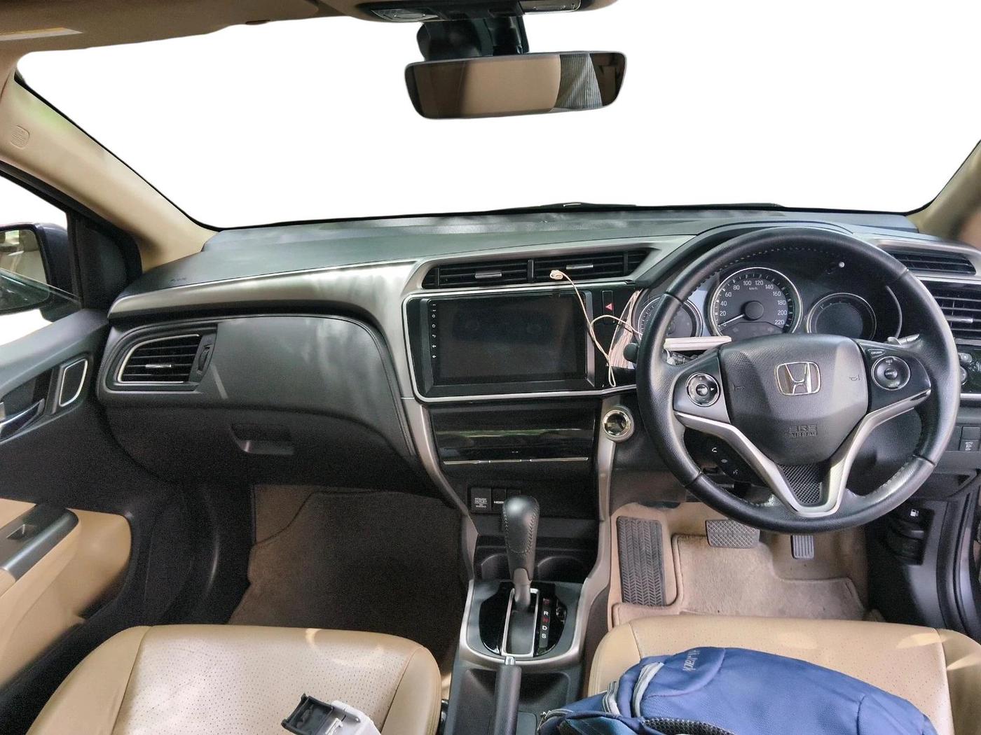 2018 Honda City 1.5L I-VTEC ZX CVT, Petrol, Automatic, 1,24,103 km, interior