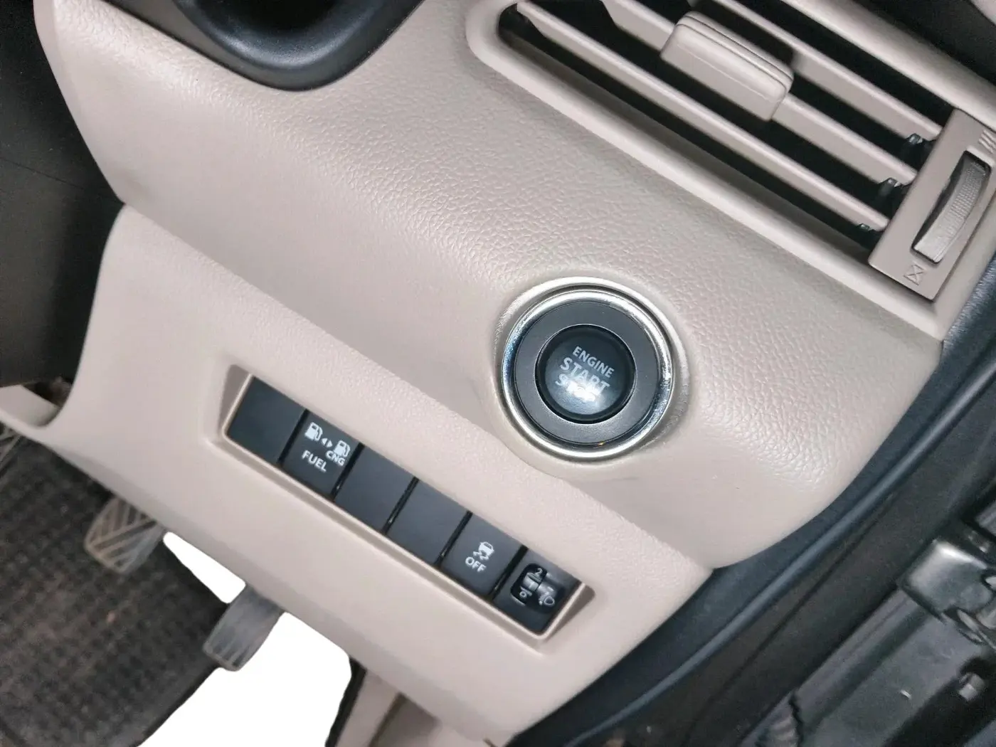 2023 Maruti Dzire ZXI CNG, CNG, Manual, 53,747 km, interior