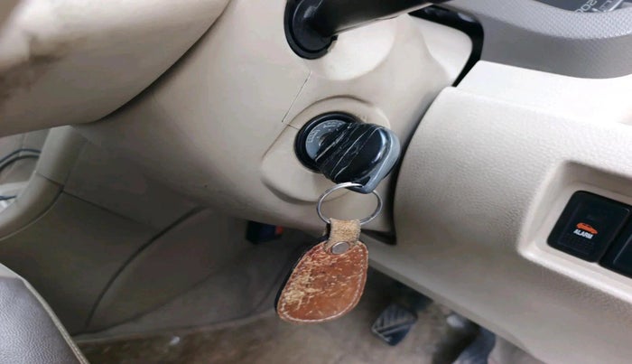 2015 Maruti Ertiga VXI, Petrol, Manual, 85,269 km, interior