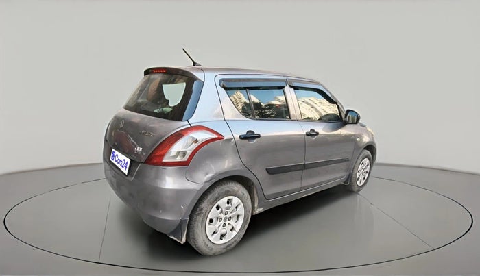 2016 Maruti Swift LXI (O), CNG, Manual, 1,72,953 km, exterior