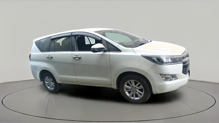 2020 Toyota Innova Crysta 2.4 VX 7 STR, Diesel, Manual, 1,09,019 km, exterior