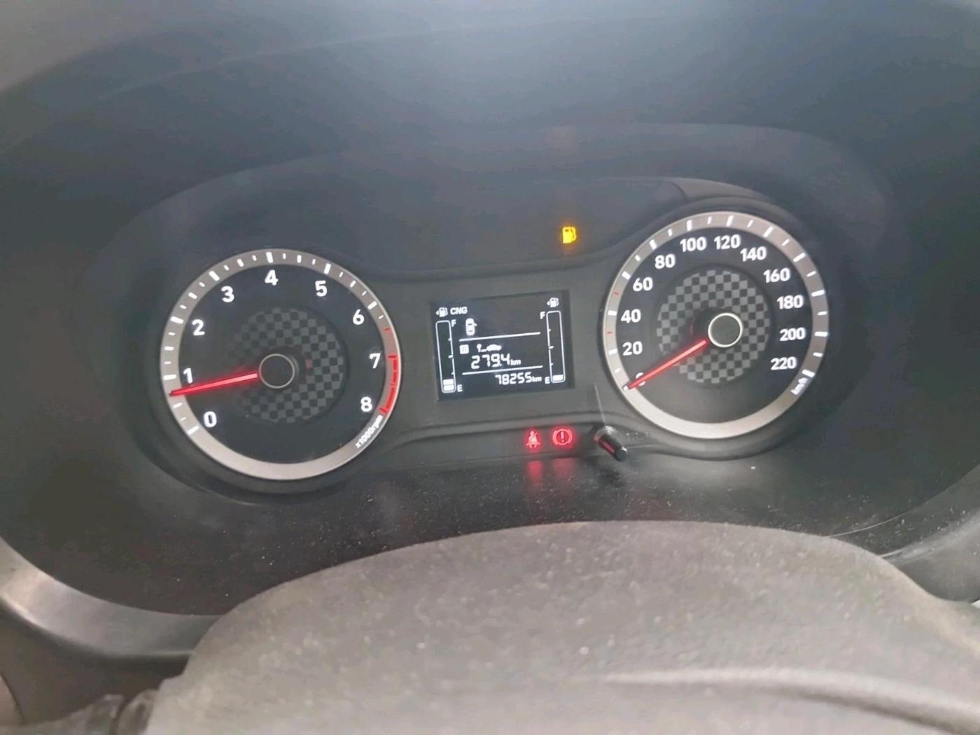 2022 Hyundai AURA S 1.2 CNG, CNG, Manual, 78,255 km, interior