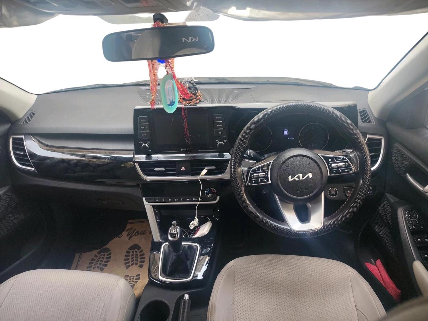 2022 KIA SELTOS HTK PLUS 1.5 IMT, Petrol, Manual, 93,000 km, interior