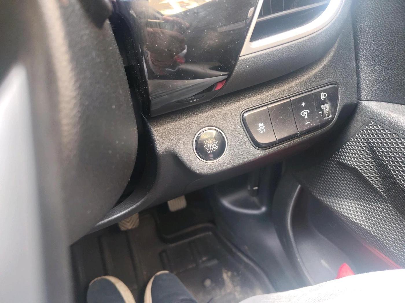 2022 KIA SELTOS HTK PLUS 1.5 IMT, Petrol, Manual, 93,000 km, interior