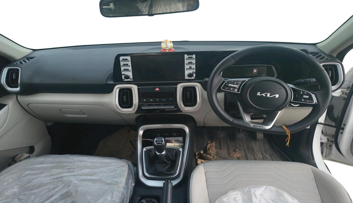 2025 KIA SONET HTK PLUS 1.2 PETROL MT, Petrol, Manual, 3,998 km, interior