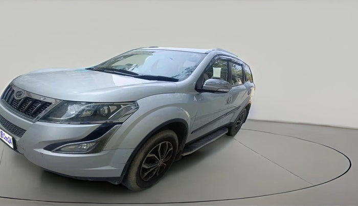 2016 Mahindra XUV500 W6 1.99, Diesel, Manual, 1,23,458 km, exterior