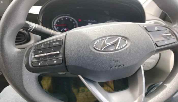 2025 Hyundai GRAND I10 NIOS Sportz 1.2 HY-CNG Duo, CNG, Manual, 4,249 km, interior