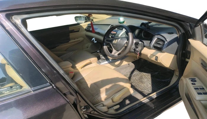 2012 Honda City 1.5L I-VTEC S MT, Petrol, Manual, 1,43,336 km, interior
