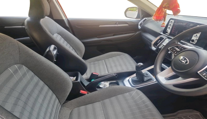 2021 KIA SONET HTK PLUS 1.2, Petrol, Manual, 25,687 km, interior