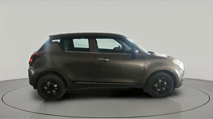 2021 Maruti Swift LXI, Petrol, Manual, 14,716 km, exterior