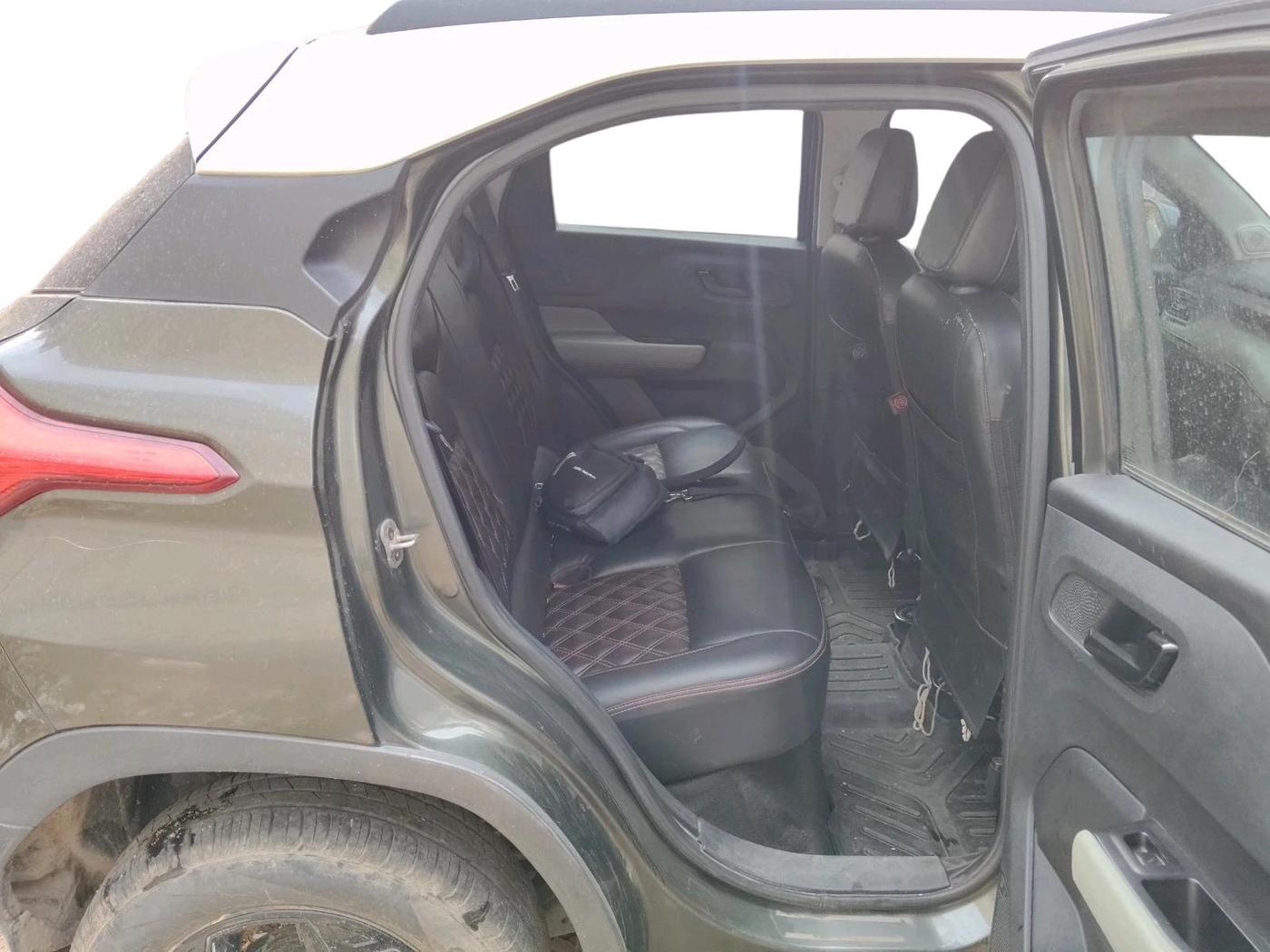 2023 Tata PUNCH Adventure Camo Dual Tone, Petrol, Manual, 19,482 km, interior
