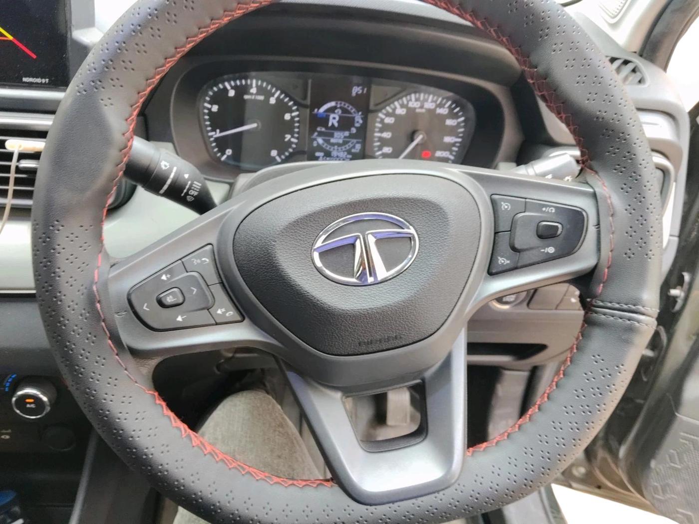 2023 Tata PUNCH Adventure Camo Dual Tone, Petrol, Manual, 19,482 km, interior