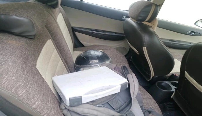 2013 Hyundai i20 SPORTZ 1.2, Petrol, Manual, 1,60,472 km, interior