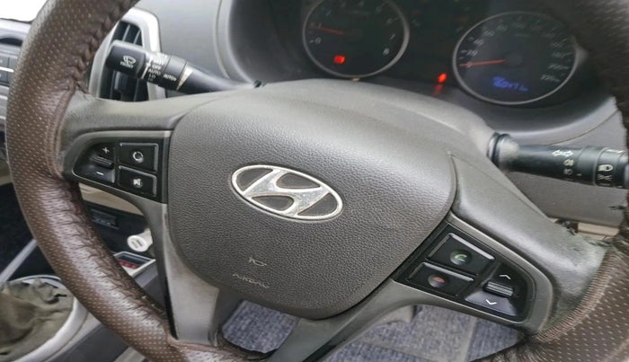 2013 Hyundai i20 SPORTZ 1.2, Petrol, Manual, 1,60,472 km, interior