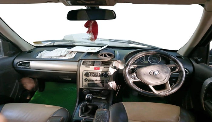 2018 Tata Safari Storme 2.2 EX 4X2, Diesel, Manual, 95,055 km, interior