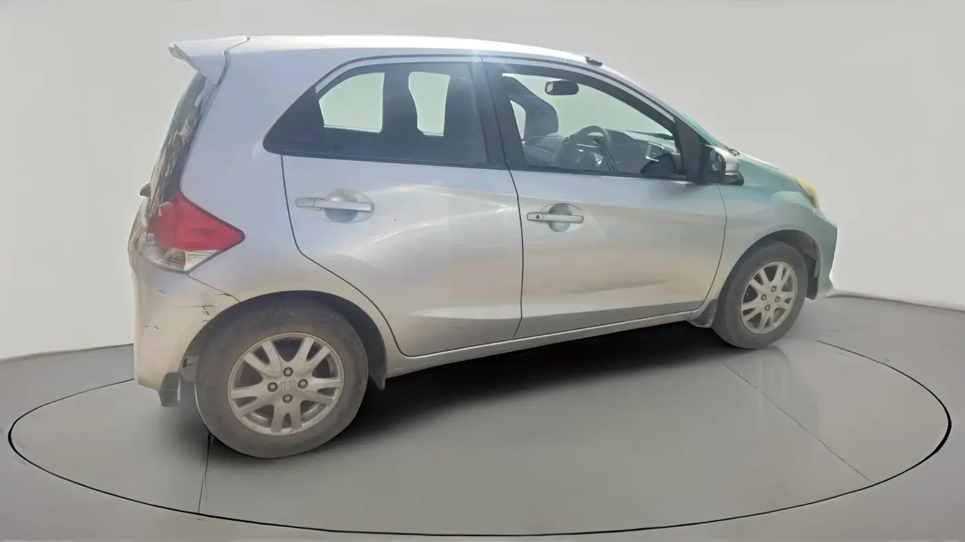 2016 Honda Brio VX MT, Petrol, Manual, 1,23,306 km, exterior
