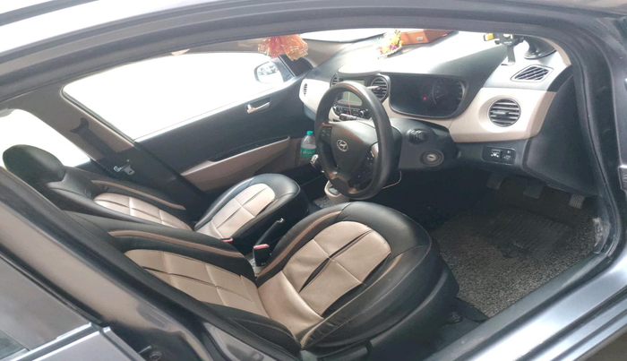2019 Hyundai Grand i10 SPORTZ 1.2 KAPPA VTVT, CNG, Manual, 44,331 km, interior