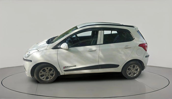 2015 Hyundai Grand i10 SPORTZ 1.2 KAPPA VTVT, Petrol, Manual, 67,568 km, exterior