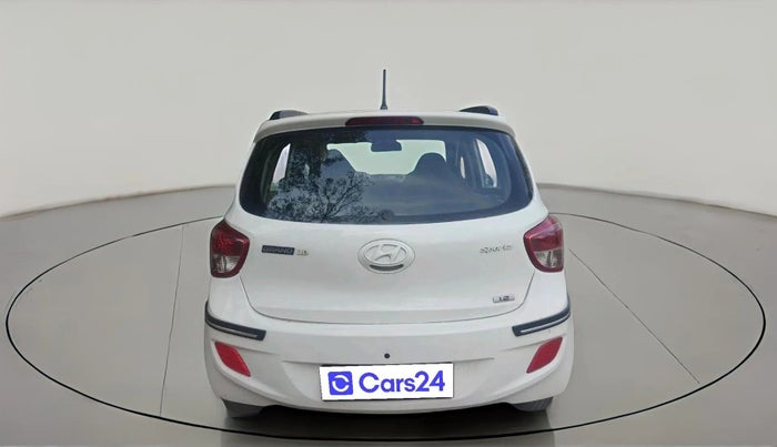 2015 Hyundai Grand i10 SPORTZ 1.2 KAPPA VTVT, Petrol, Manual, 67,568 km, exterior