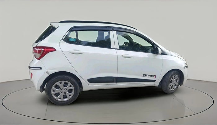 2015 Hyundai Grand i10 SPORTZ 1.2 KAPPA VTVT, Petrol, Manual, 67,568 km, exterior