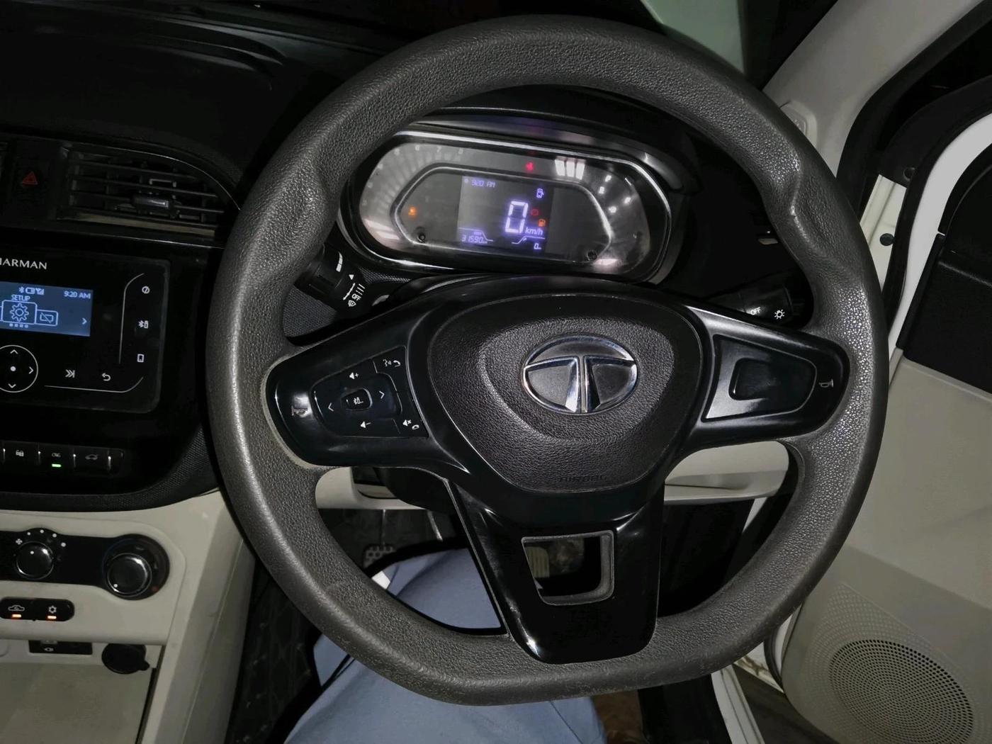 2023 Tata TIGOR XZ CNG, CNG, Manual, 31,590 km, interior