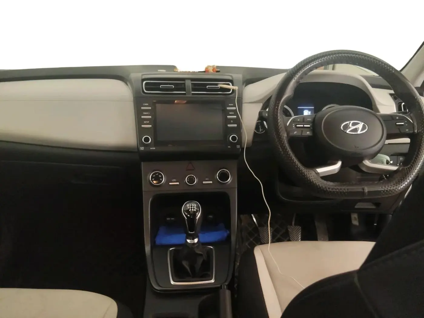 2022 Hyundai Creta EX 1.5 PETROL, Petrol, Manual, 22,453 km, interior