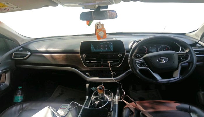 2019 Tata Harrier XT 2.0L KRYOTEC, Diesel, Manual, 1,09,710 km, interior