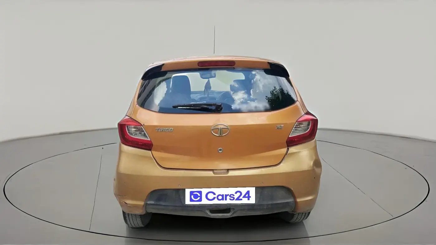 2017 Tata Tiago XZ PETROL, Petrol, Manual, 1,05,425 km, exterior