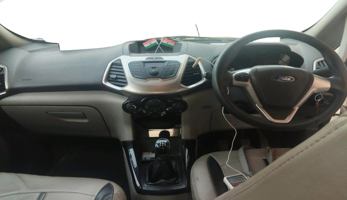 2016 Ford Ecosport TREND 1.5L DIESEL, Diesel, Manual, 1,33,003 km, interior
