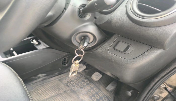 2019 Renault Kwid RXL, Petrol, Manual, 44,334 km, interior