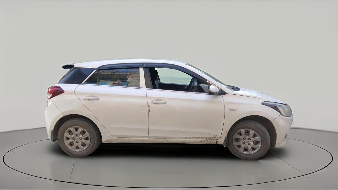 2017 Hyundai Elite i20 MAGNA EXECUTIVE 1.2, CNG, Manual, 1,82,591 km, exterior