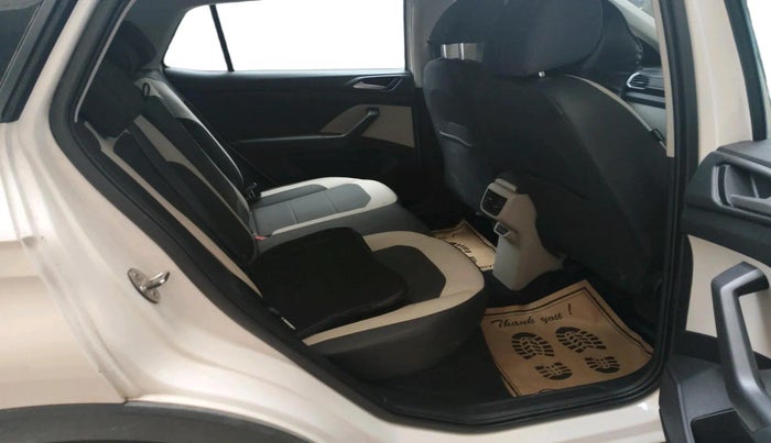 2023 Volkswagen TAIGUN TOPLINE 1.0 TSI AT, Petrol, Automatic, 50,033 km, interior