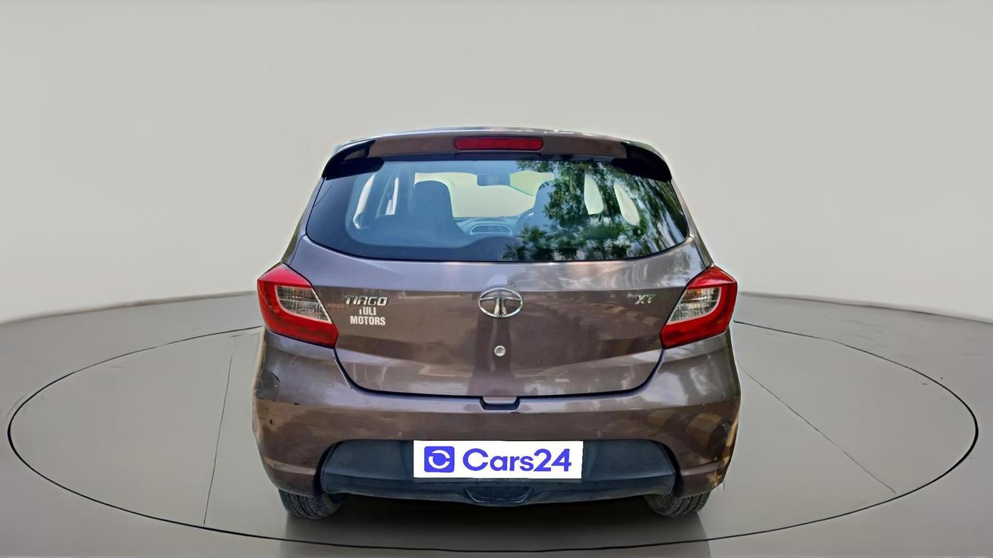 2017 Tata Tiago XT PETROL, Petrol, Manual, 27,900 km, exterior