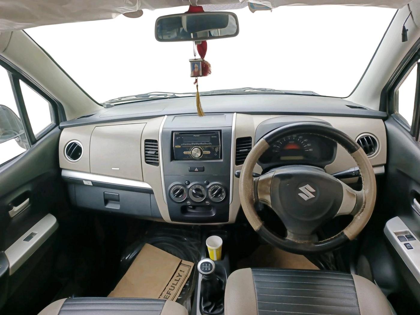 2014 Maruti Wagon R 1.0 LXI, Petrol, Manual, 1,01,517 km, interior