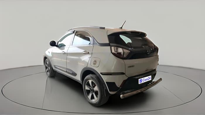 2018 Tata NEXON XM DIESEL, Diesel, Manual, 1,16,712 km, exterior