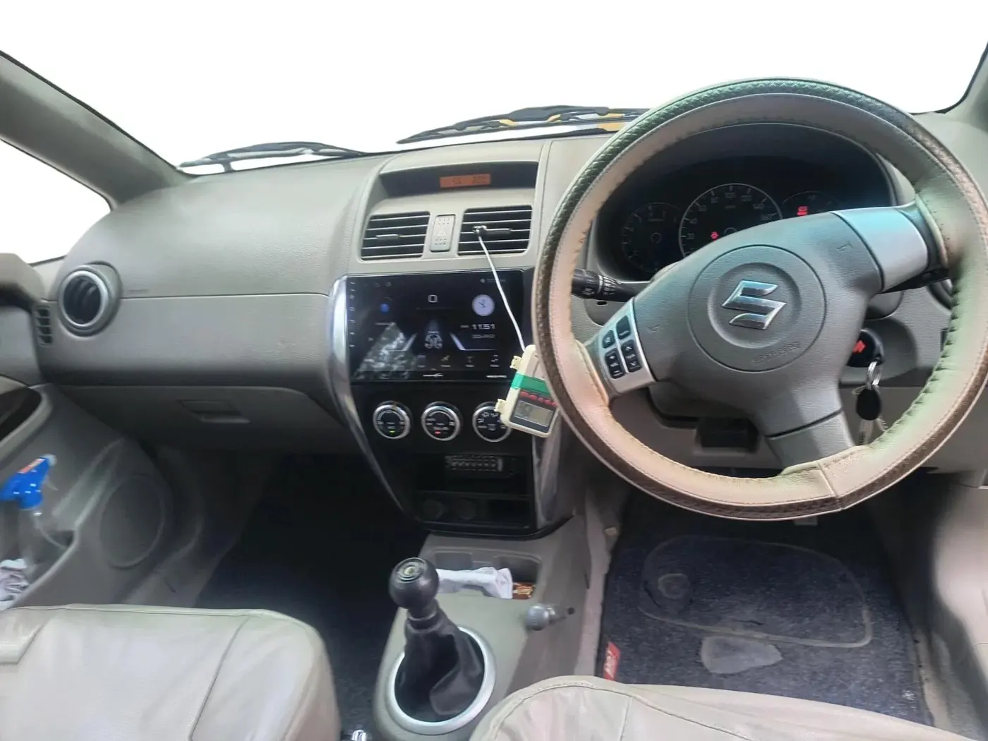 2011 Maruti SX4 ZXI, Petrol, Manual, 96,755 km, interior
