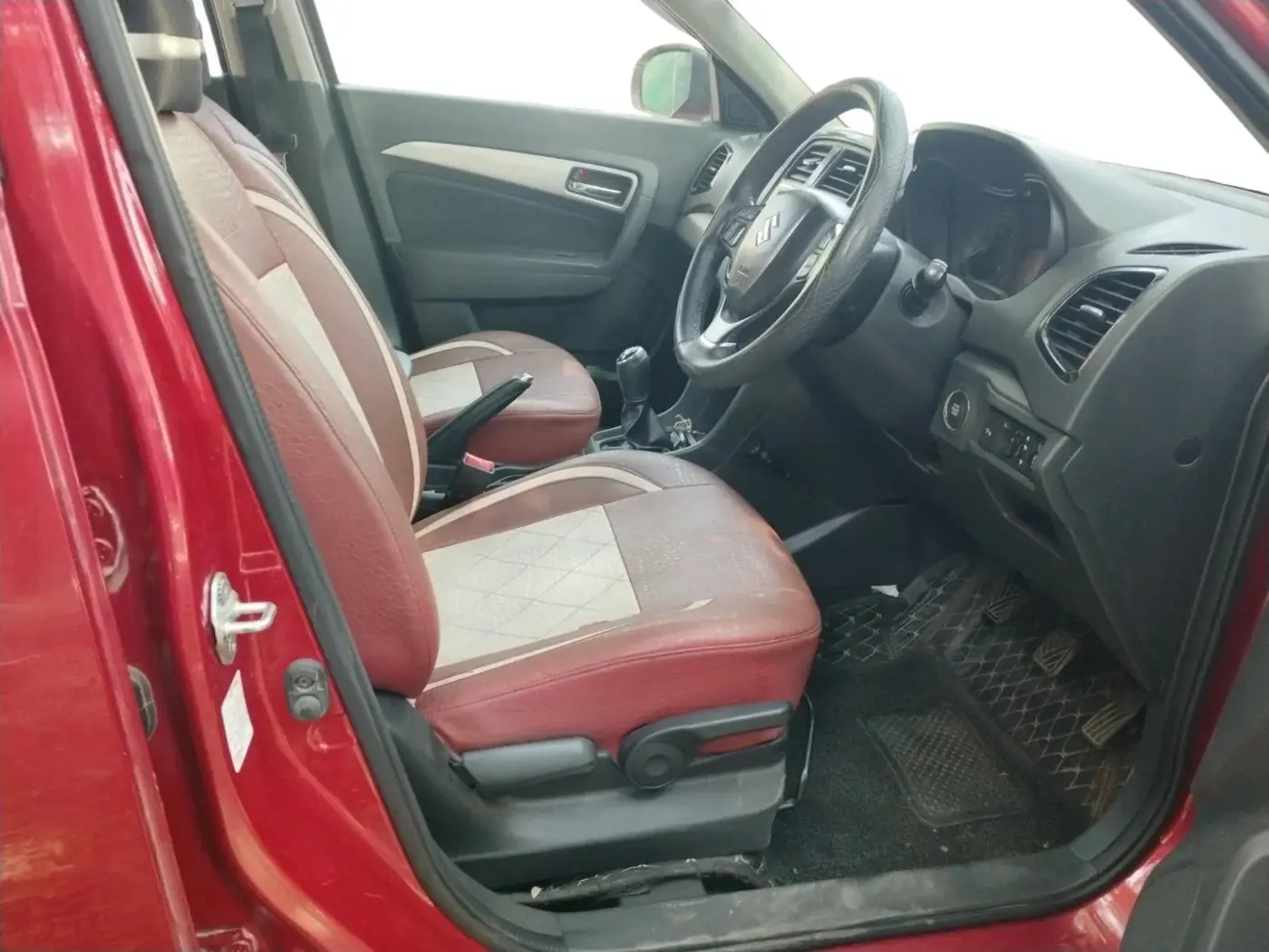 2017 Maruti Vitara Brezza ZDI PLUS, Diesel, Manual, 97,481 km, interior