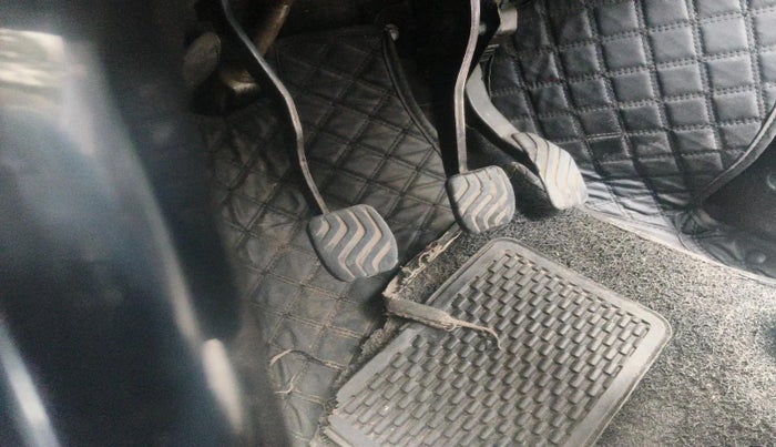 2021 Renault Kiger RXT MT, Petrol, Manual, 80,324 km, interior